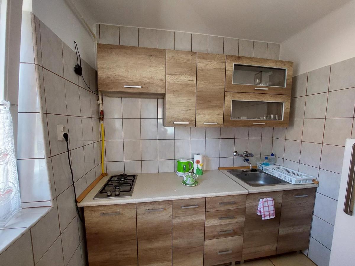 Petra Vendeghaz Apartment บุค ภายนอก รูปภาพ