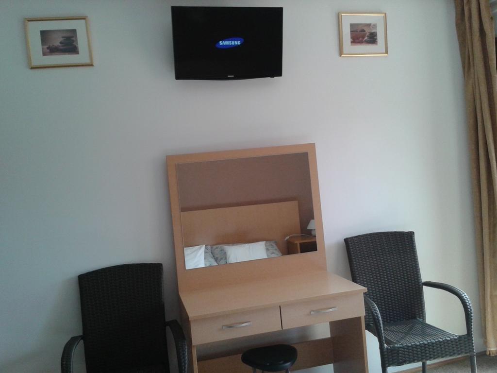 Petra Vendeghaz Apartment บุค ห้อง รูปภาพ