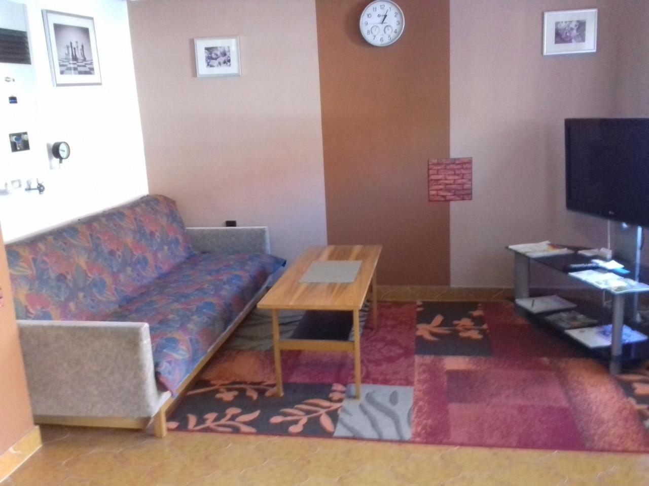 Petra Vendeghaz Apartment บุค ภายนอก รูปภาพ