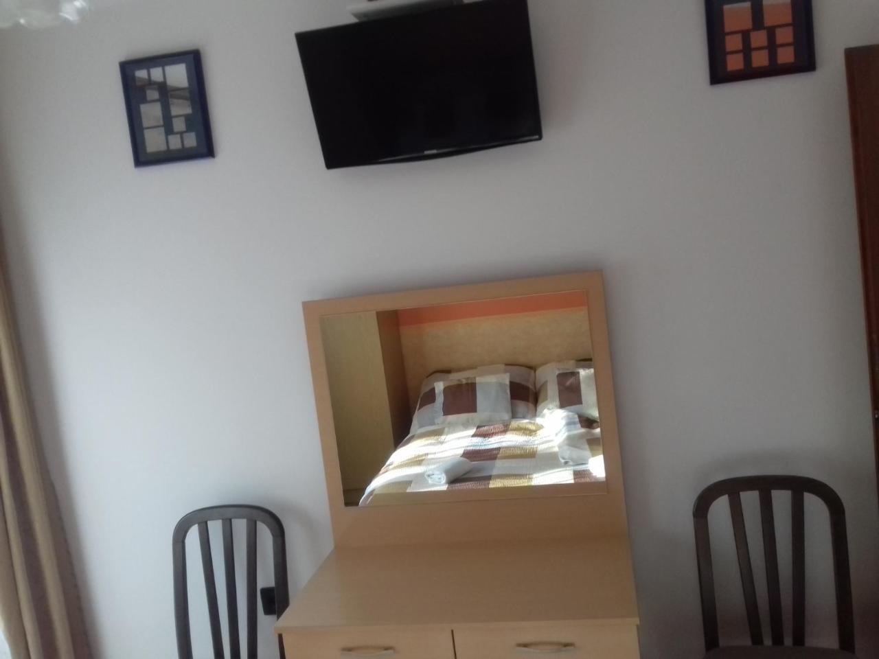 Petra Vendeghaz Apartment บุค ภายนอก รูปภาพ